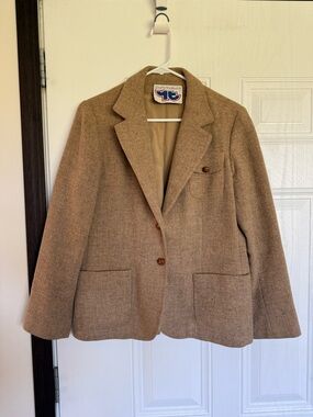 2 for $30 sale: Vintage young traditions tan ladies wool tweed blazer ( read) 12